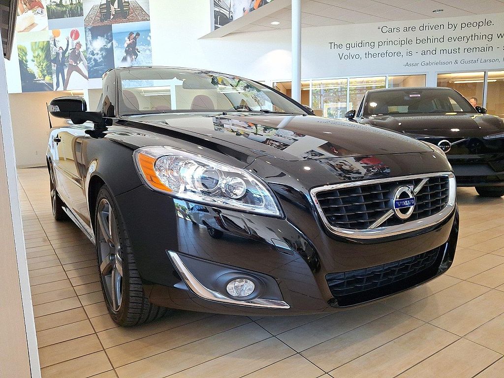 2013 Volvo C70 T5
