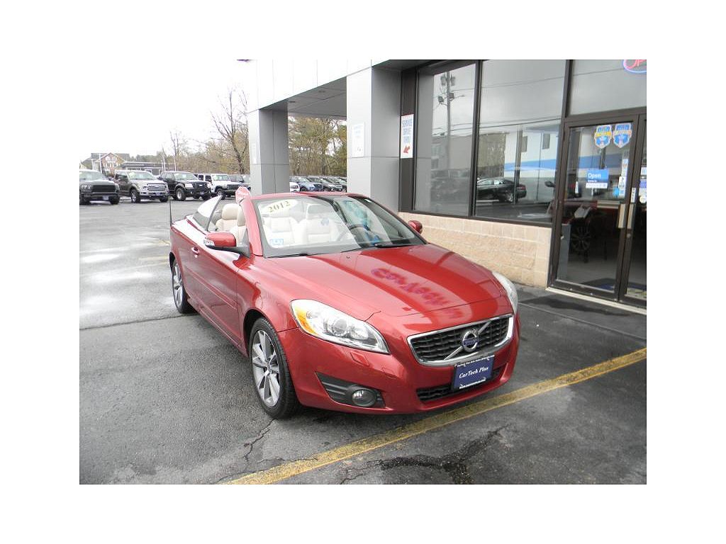 2012 Volvo C70 T5