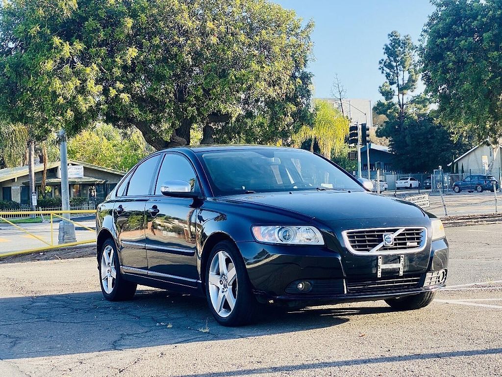 2010 Volvo S40 T5 R-Design