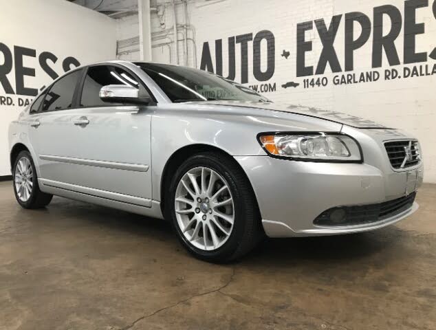 2011 Volvo S40 T5 R-Design