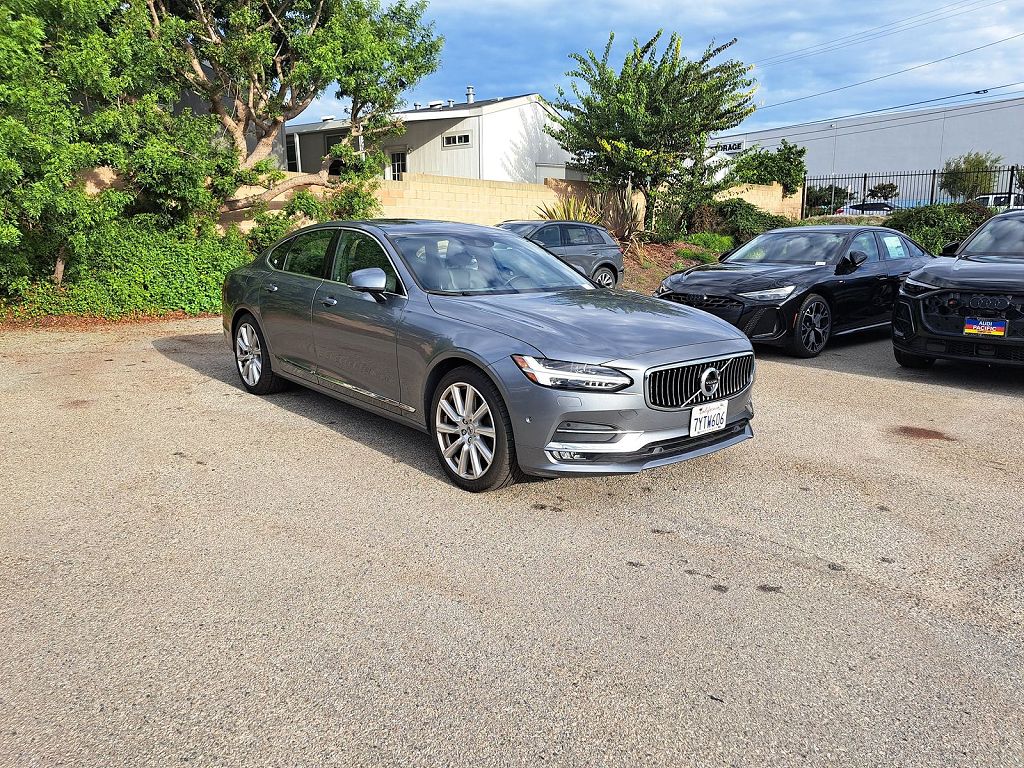 2017 Volvo S90 T6 Inscription