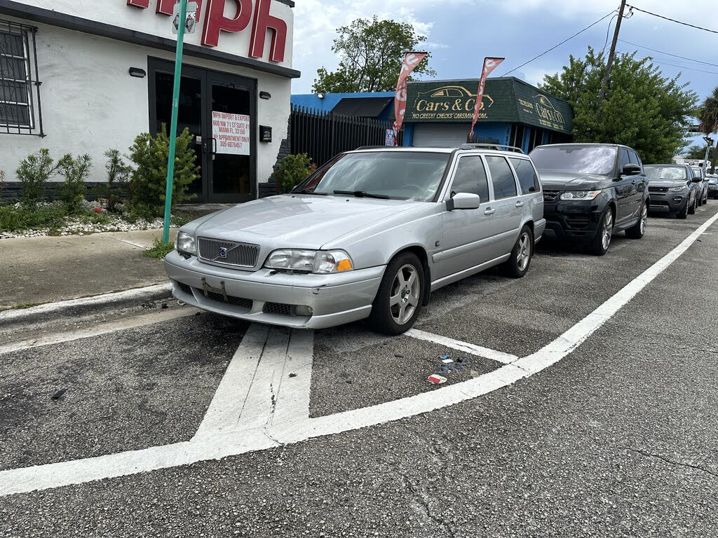2000 Volvo V70 R