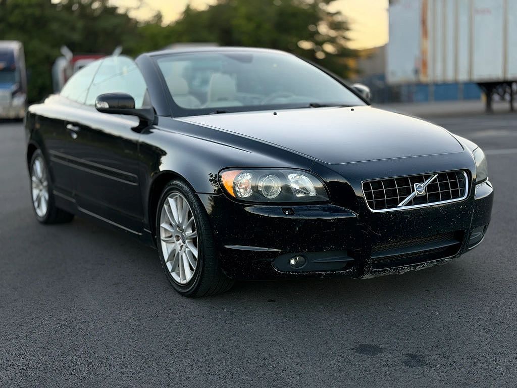 2008 Volvo C70 T5