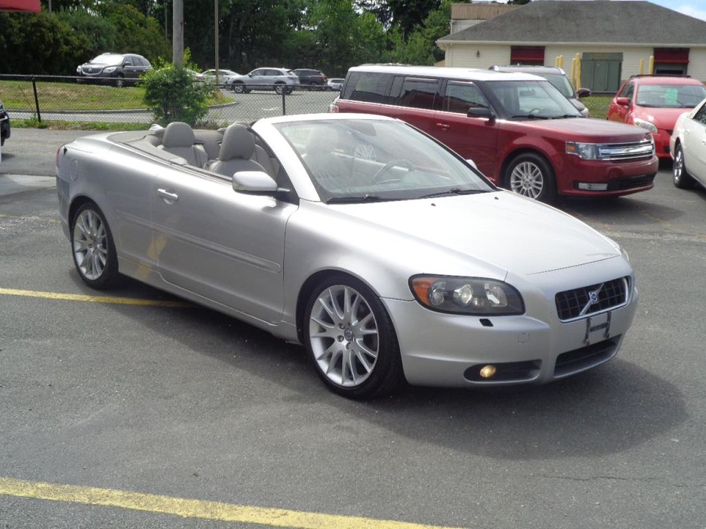 2007 Volvo C70 T5