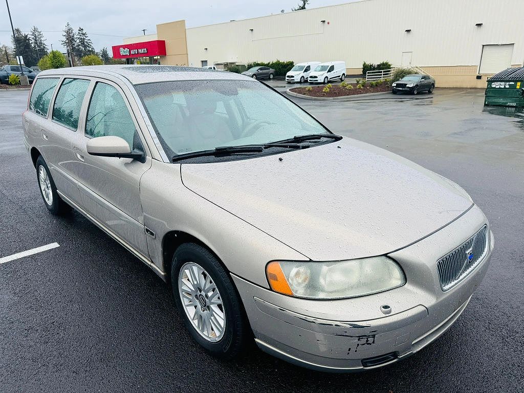 2005 Volvo V70 2.4