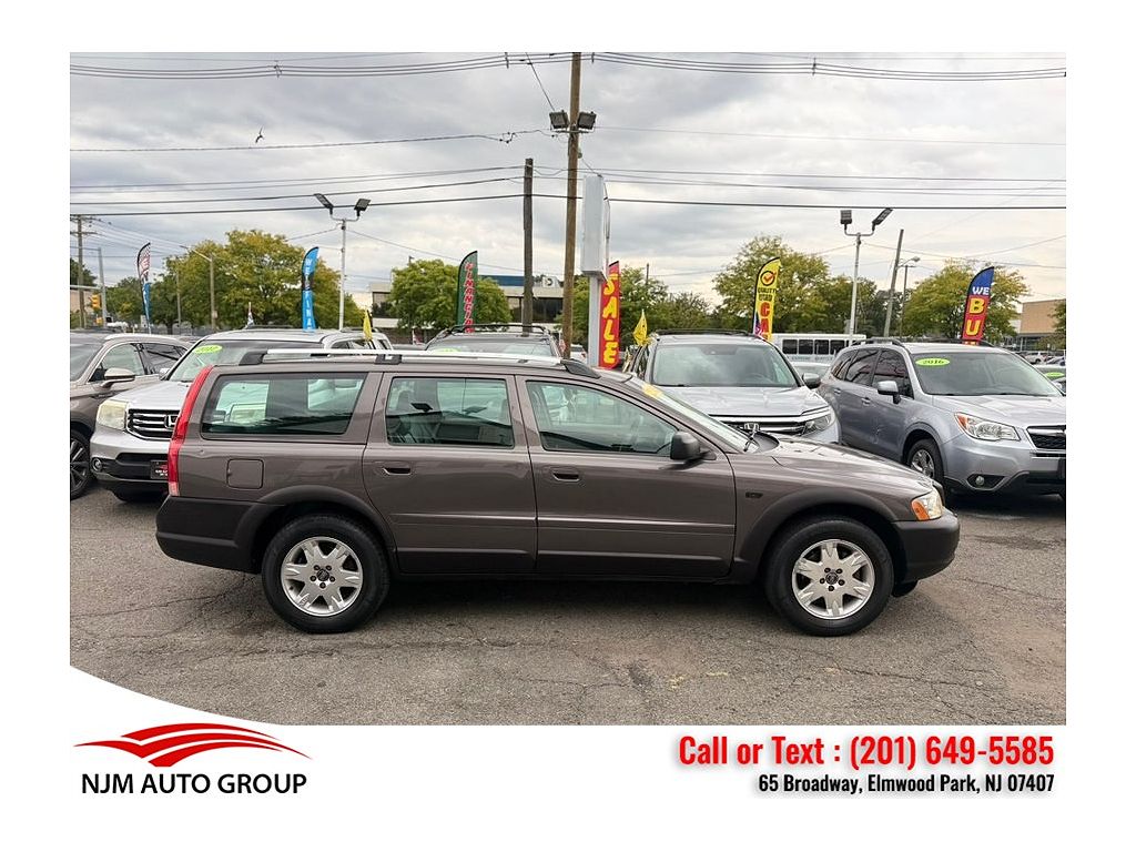 2005 Volvo XC70