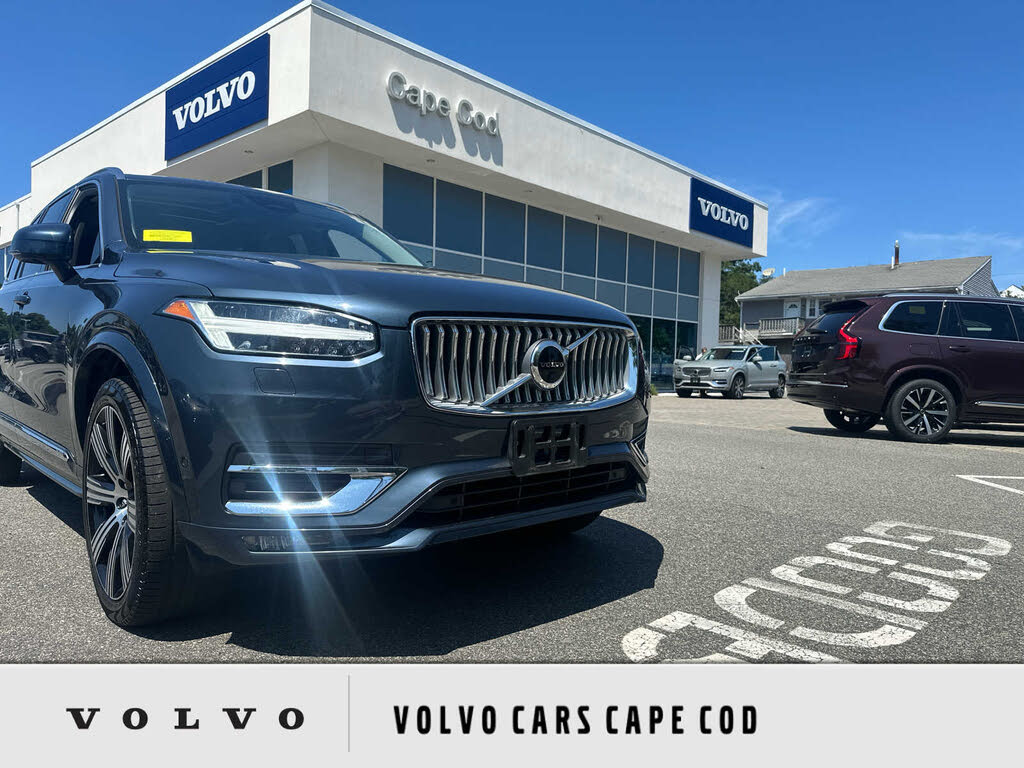 2023 Volvo XC90 B6 AWD Ultimate 6-Seater