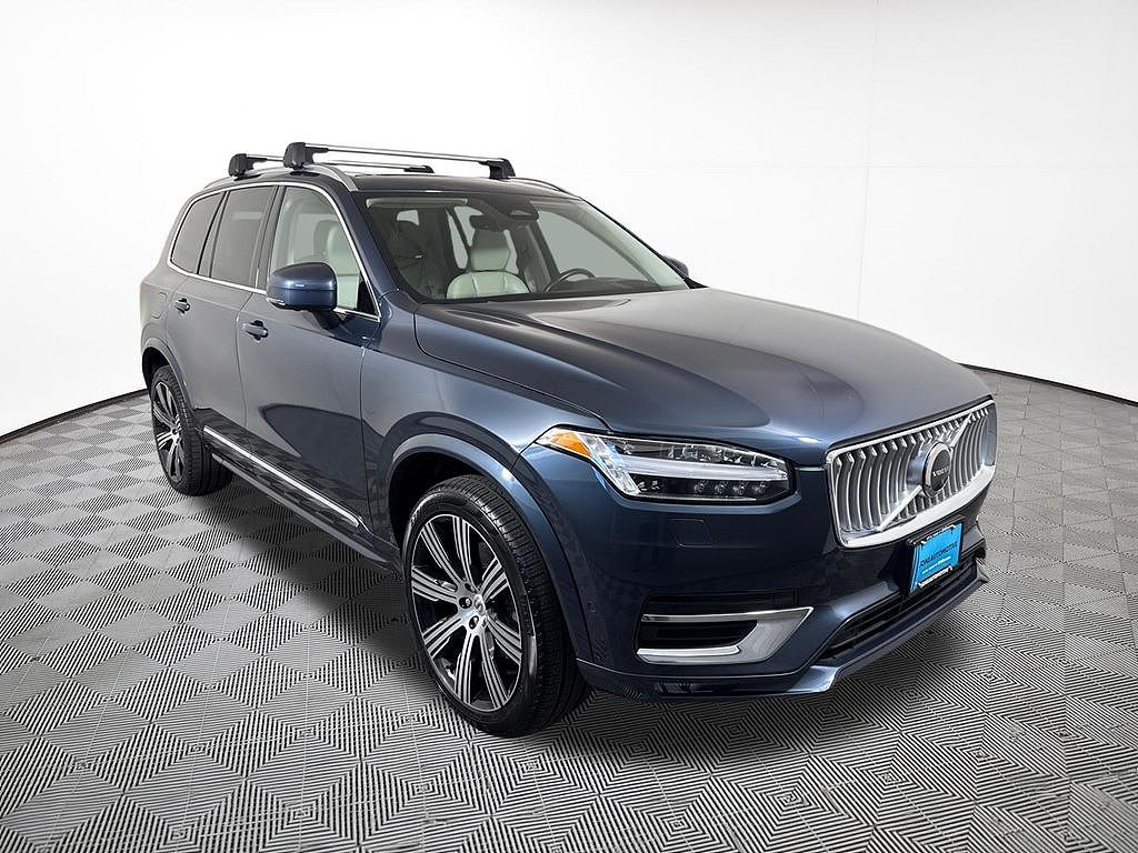 2023 Volvo XC90 B6 Ultimate Bright