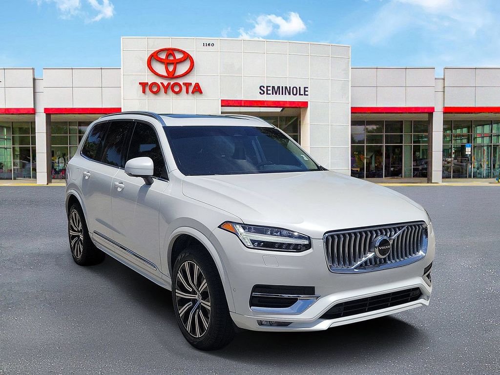 2023 Volvo XC90 B6 Plus 6-Seater