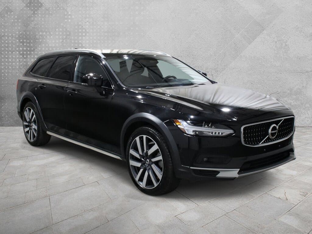 2023 Volvo V90 Cross Country B6 AWD Ultimate