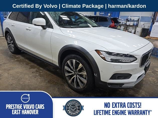 2025 Volvo V90 B6 Plus