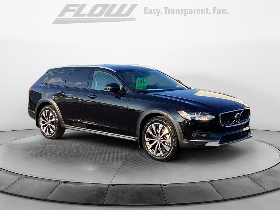 2023 Volvo V90 Cross Country B6 Plus