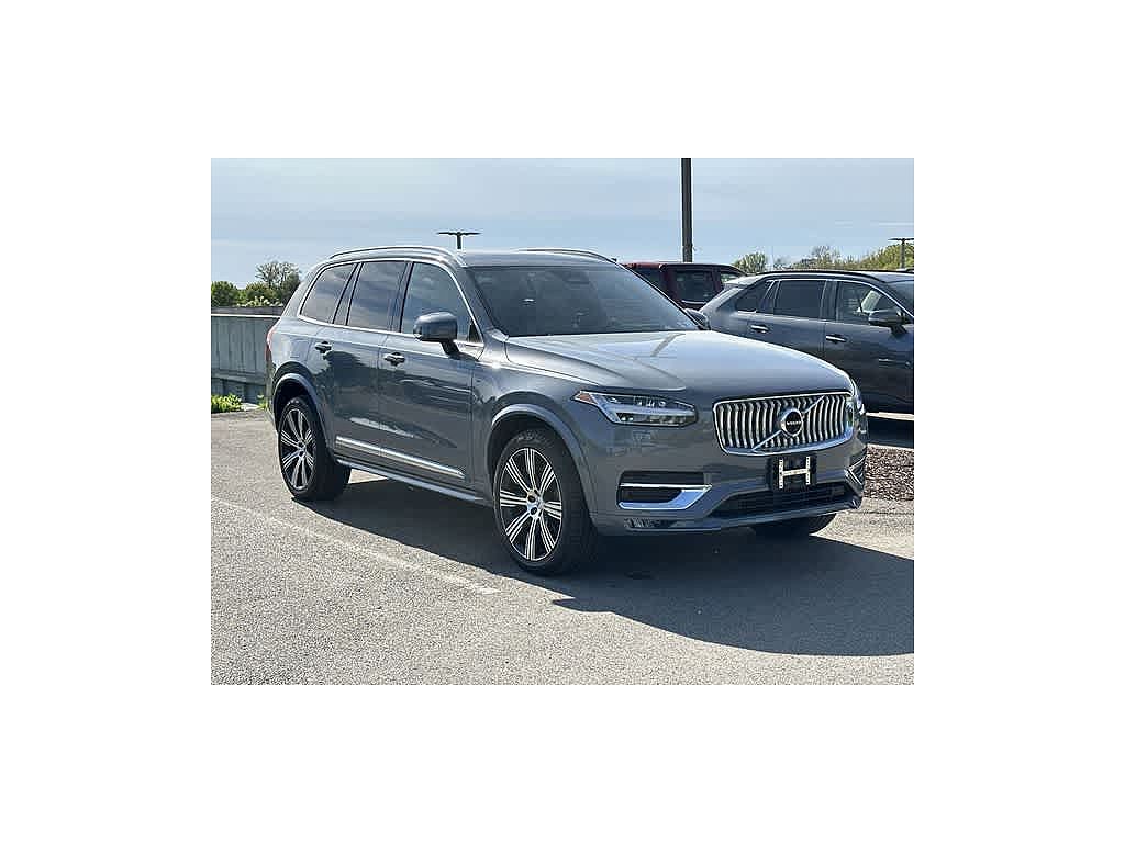 2023 Volvo XC90 B6 Ultimate Bright
