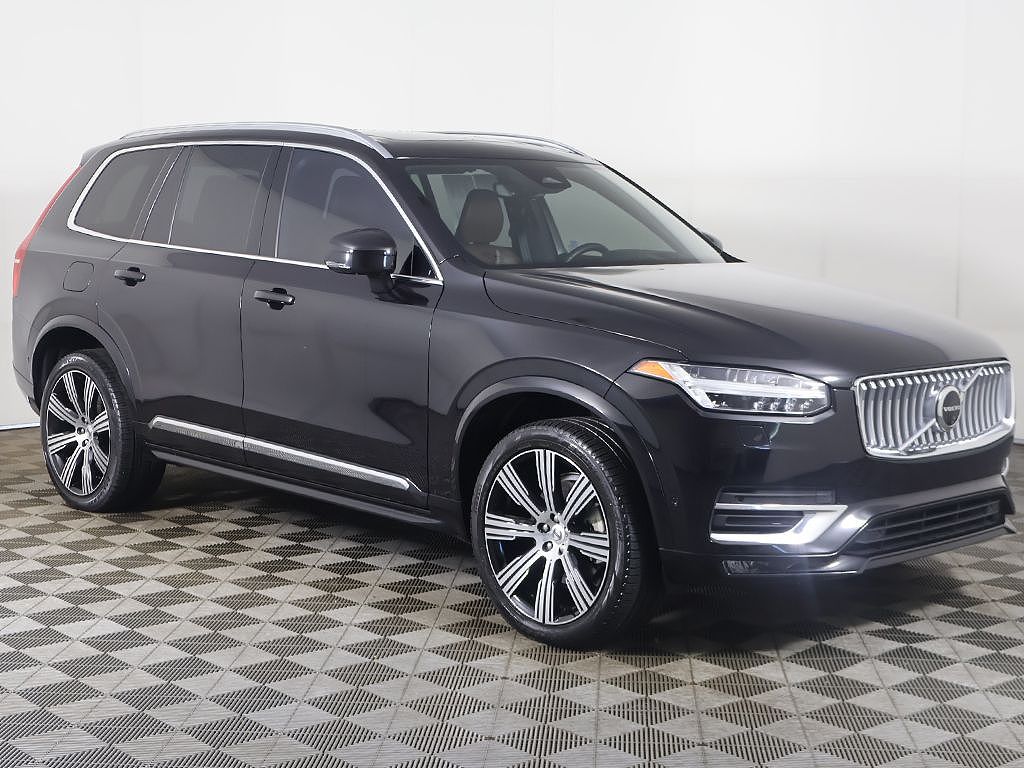 2023 Volvo XC90 B6 Ultimate Bright