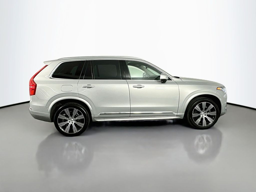 2023 Volvo XC90 B6 Ultimate Bright