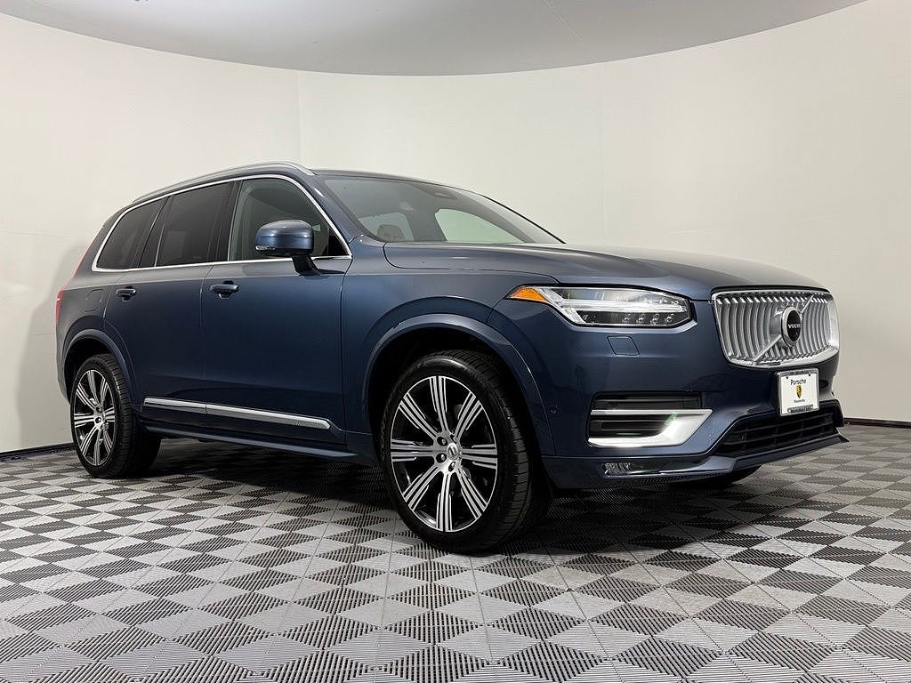 2023 Volvo XC90 B6 Ultimate Bright