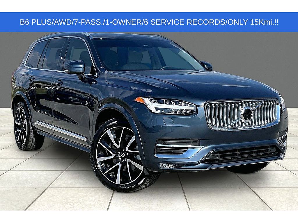 2025 Volvo XC90 B6 Plus 7-Seater