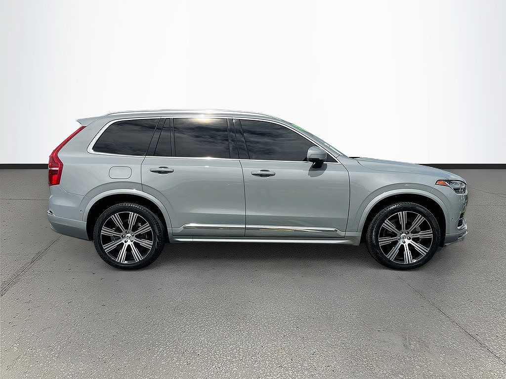 2024 Volvo XC90 B6 Plus Bright 7-Seater
