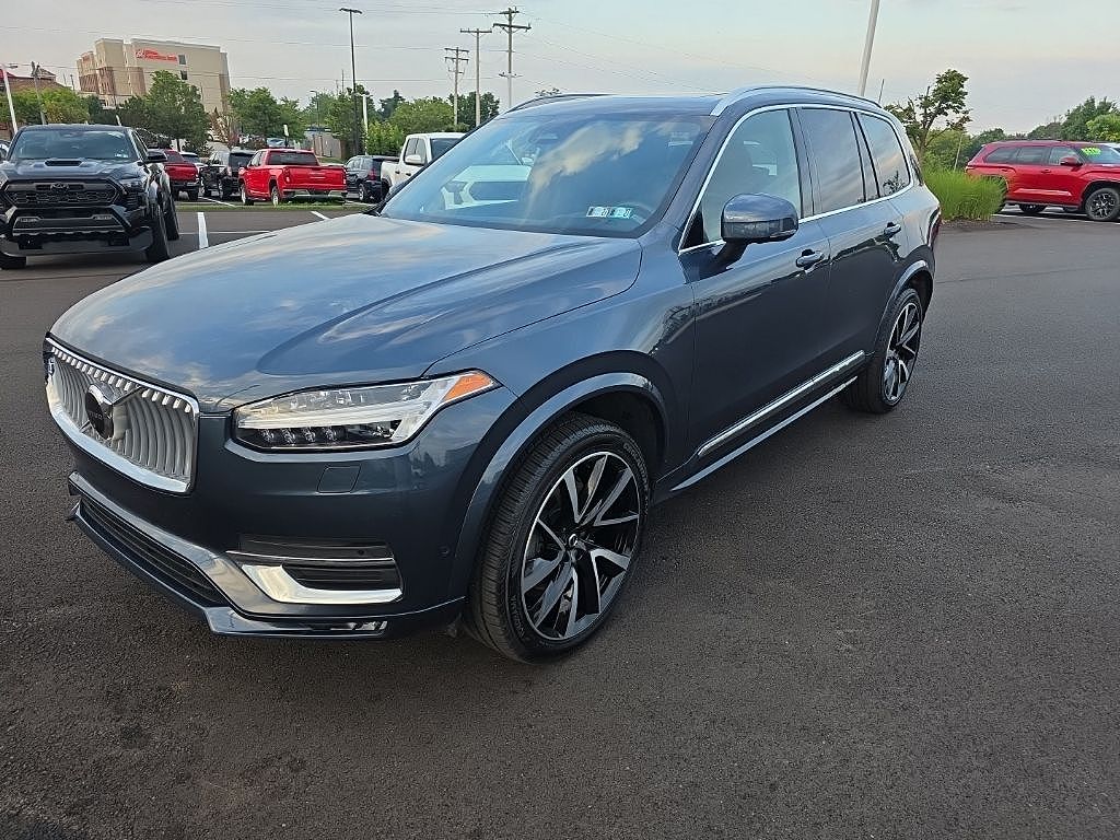 2024 Volvo XC90 B6 Ultimate