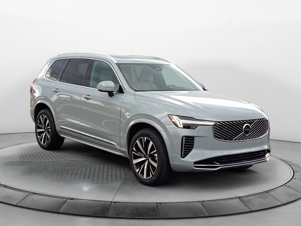 2026 Volvo XC90 Core