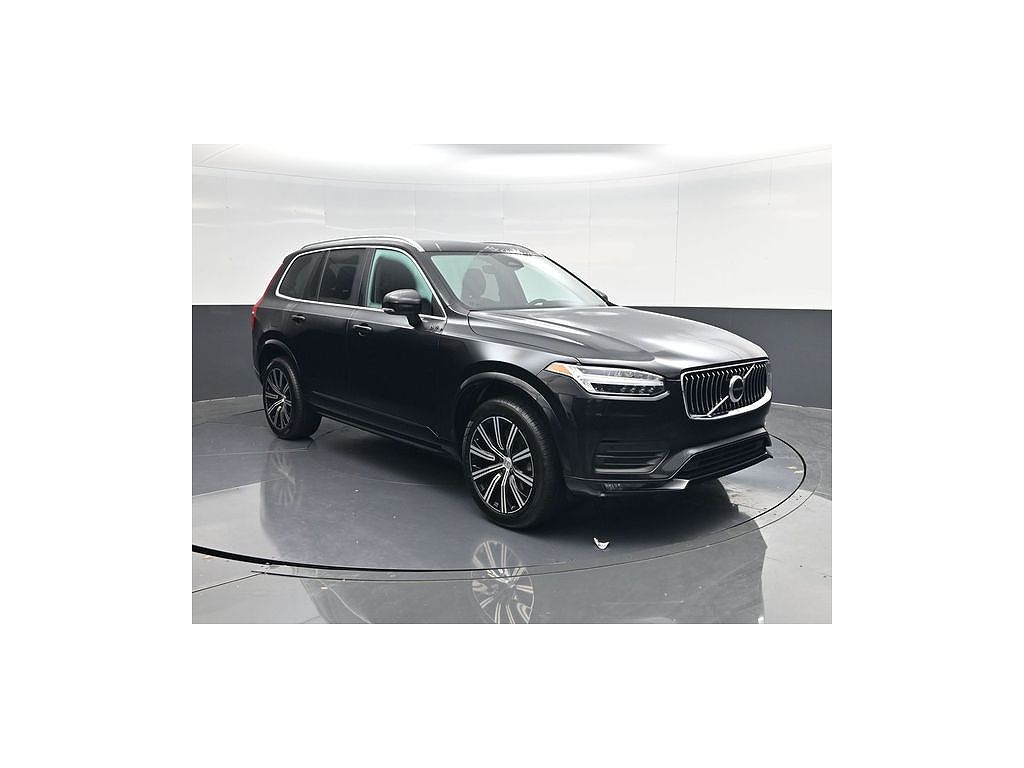 2023 Volvo XC90 B6 Core