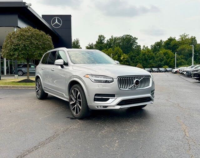 2023 Volvo XC90 B6 Plus Bright