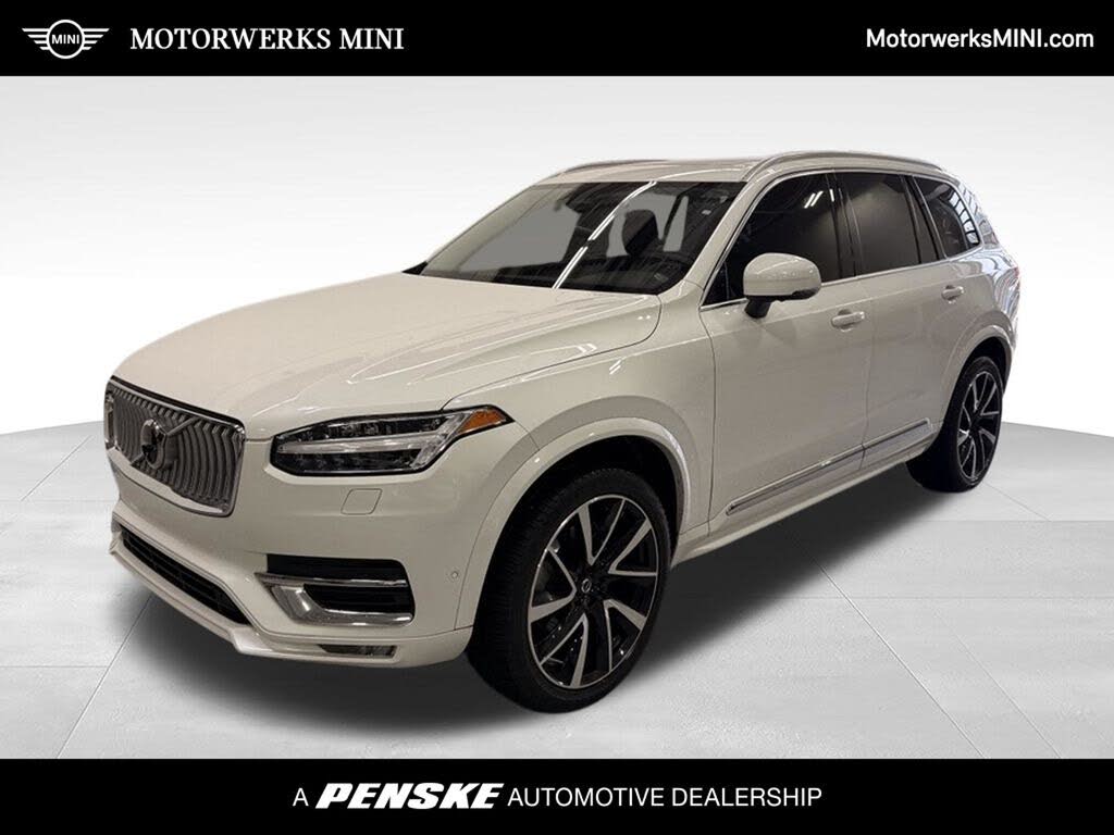 2023 Volvo XC90 B6 Plus Bright