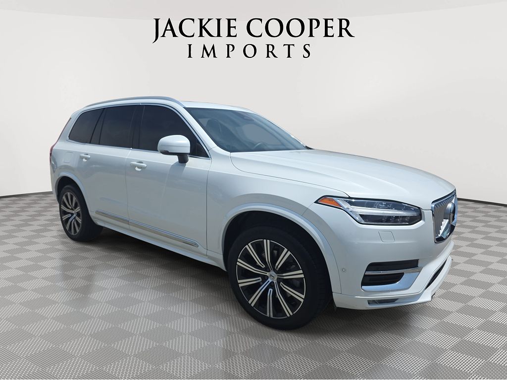 2023 Volvo XC90 B6 Plus 7-Seater