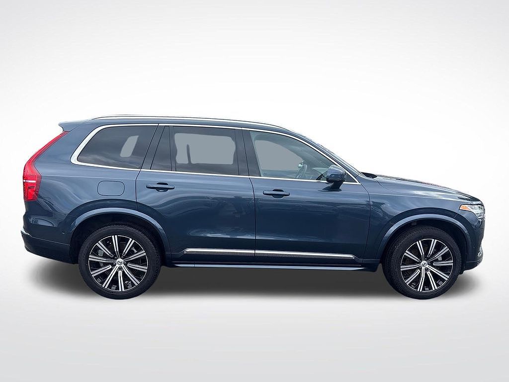 2023 Volvo XC90 B6 Plus Bright