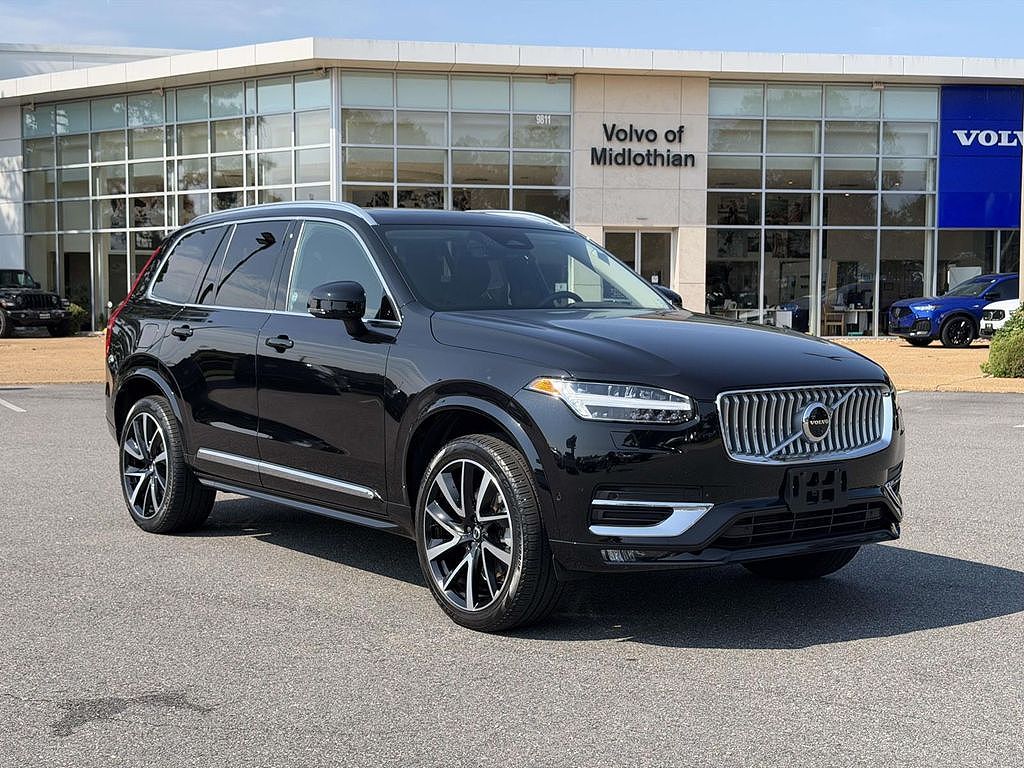 2023 Volvo XC90 B6 Plus 7-Seater