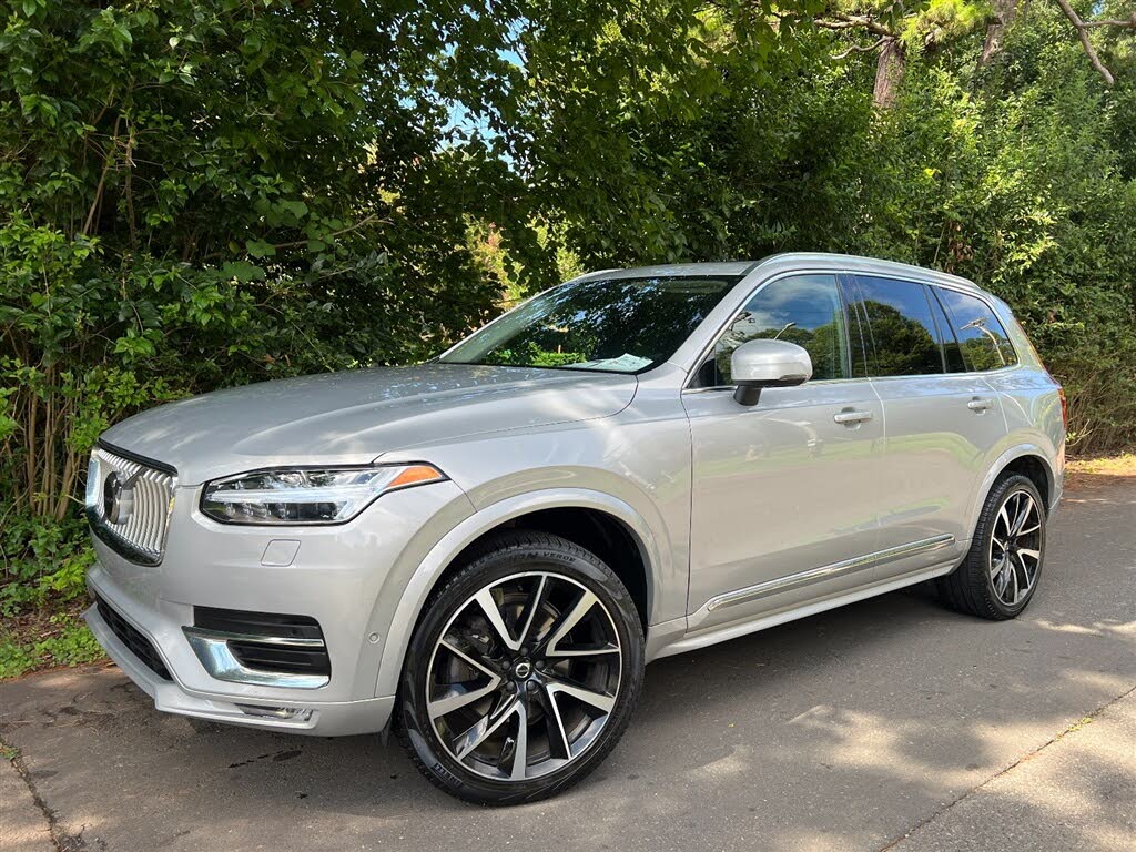 2023 Volvo XC90 B6 Plus Bright