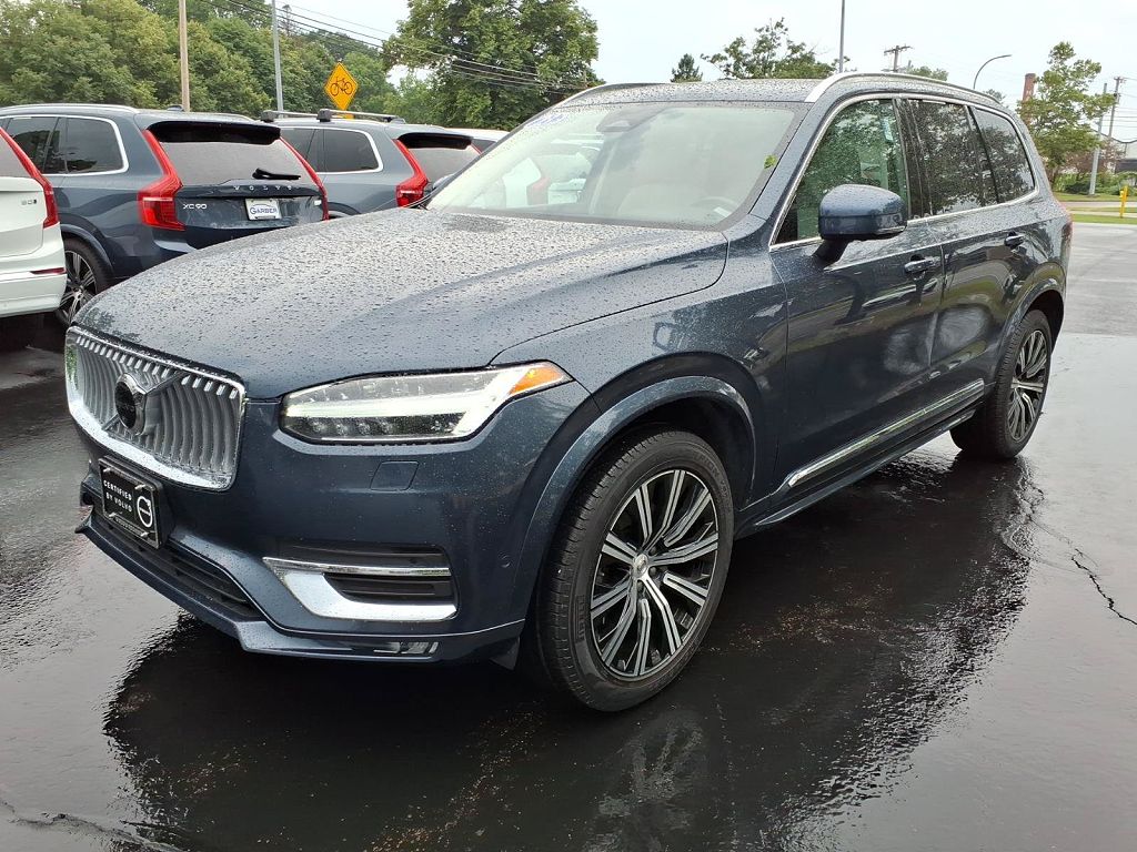 2023 Volvo XC90 B6 AWD Plus 7-Seater