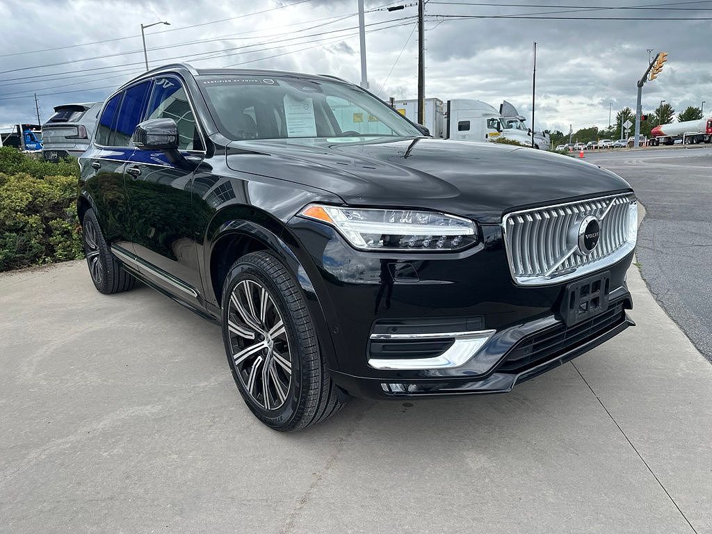 2023 Volvo XC90 B6 Plus 7-Seater
