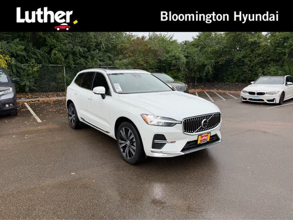 2022 Volvo XC60 B6 Inscription