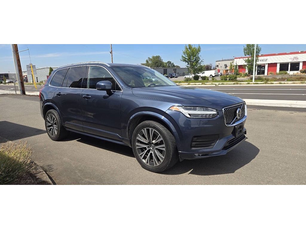 2020 Volvo XC90 T5 Momentum