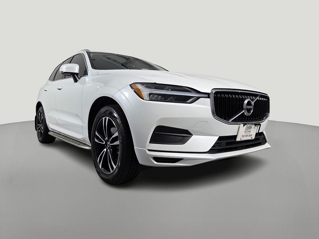 2020 Volvo XC60 T5 Momentum
