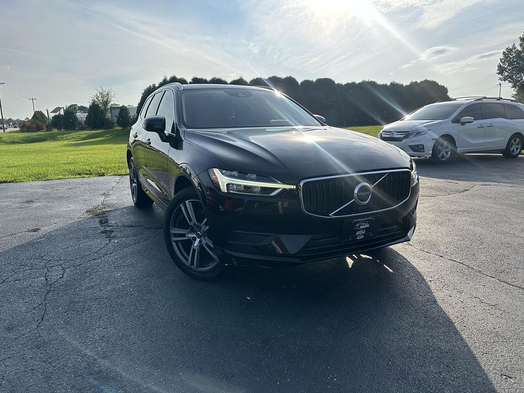 2020 Volvo XC60 T5 Momentum