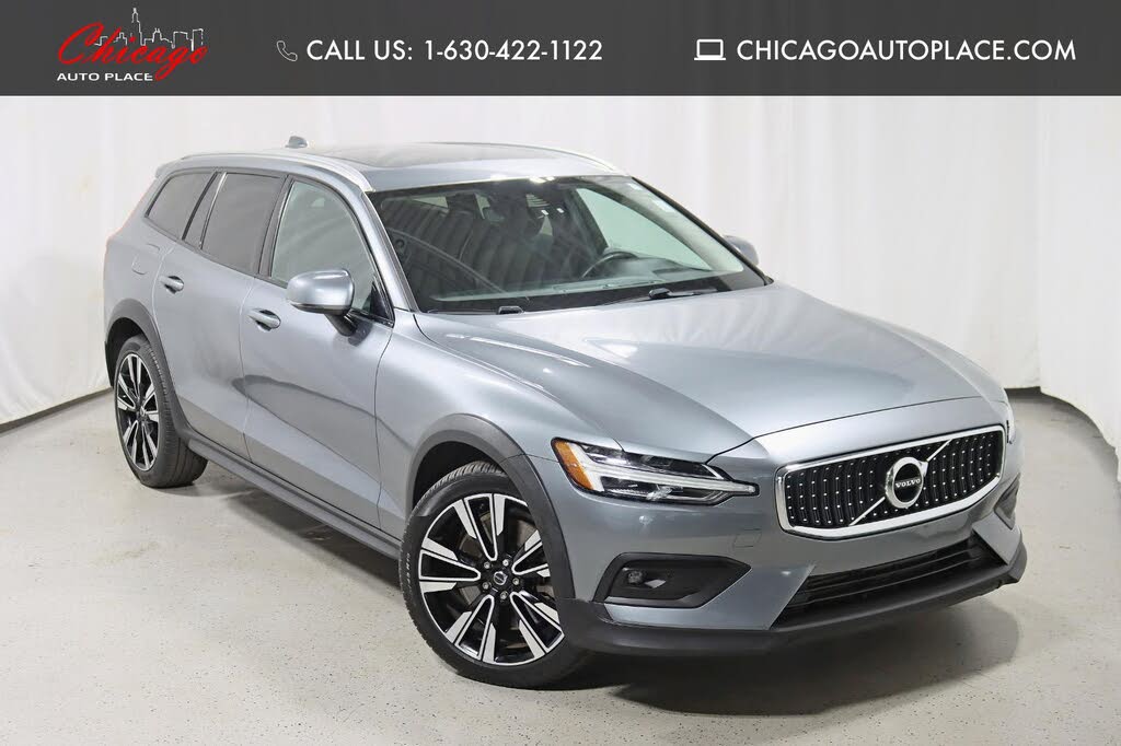 2021 Volvo V60 Cross Country T5