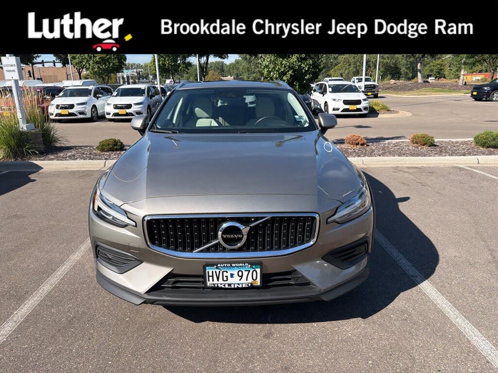 2020 Volvo V60 T5