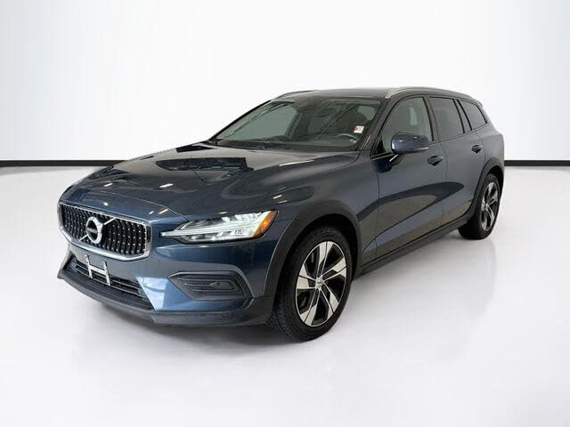 2020 Volvo V60 Cross Country T5