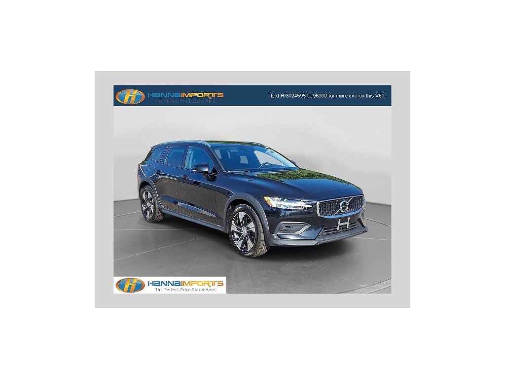 2021 Volvo V60 Cross Country T5