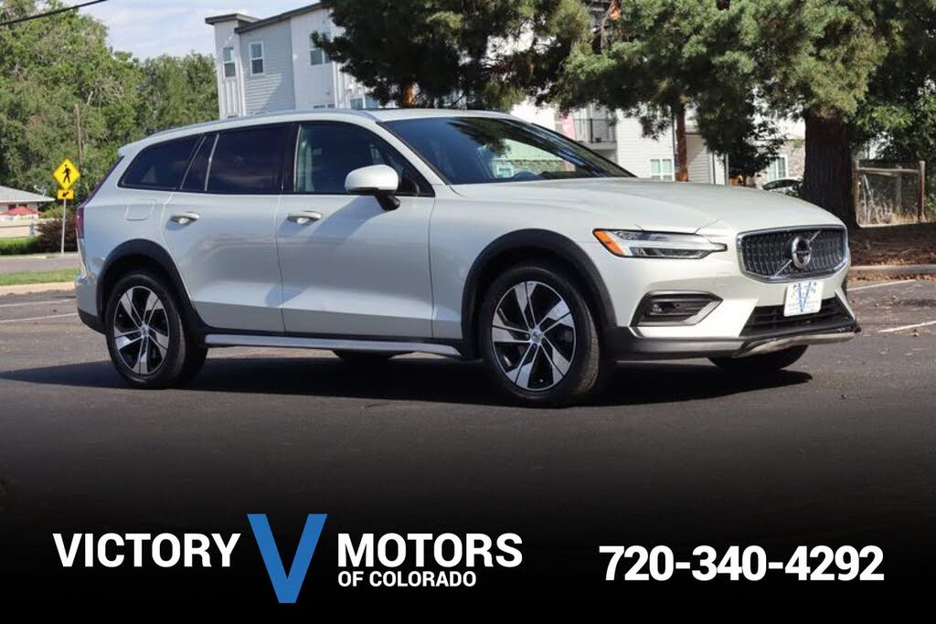 2021 Volvo V60 T5