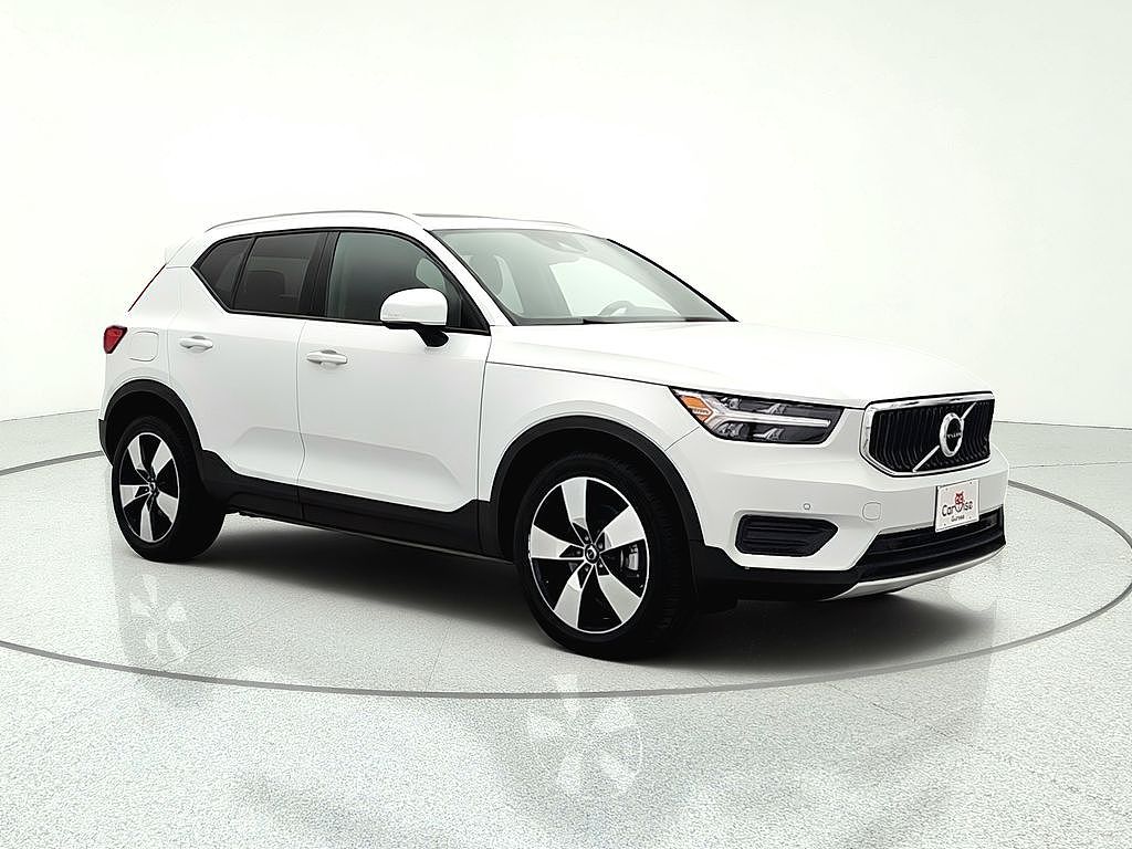 2020 Volvo XC40