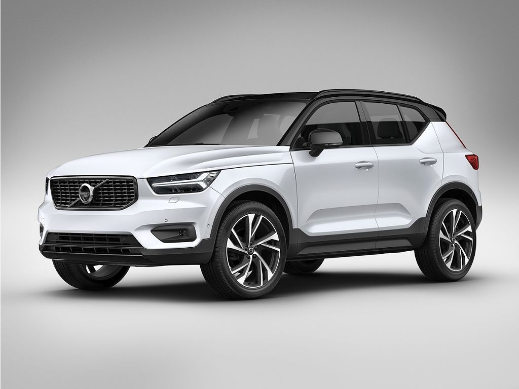 2019 Volvo XC40 T5 R-Design