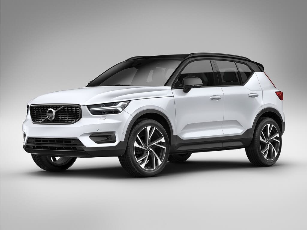 2022 Volvo XC40 T5 R-Design