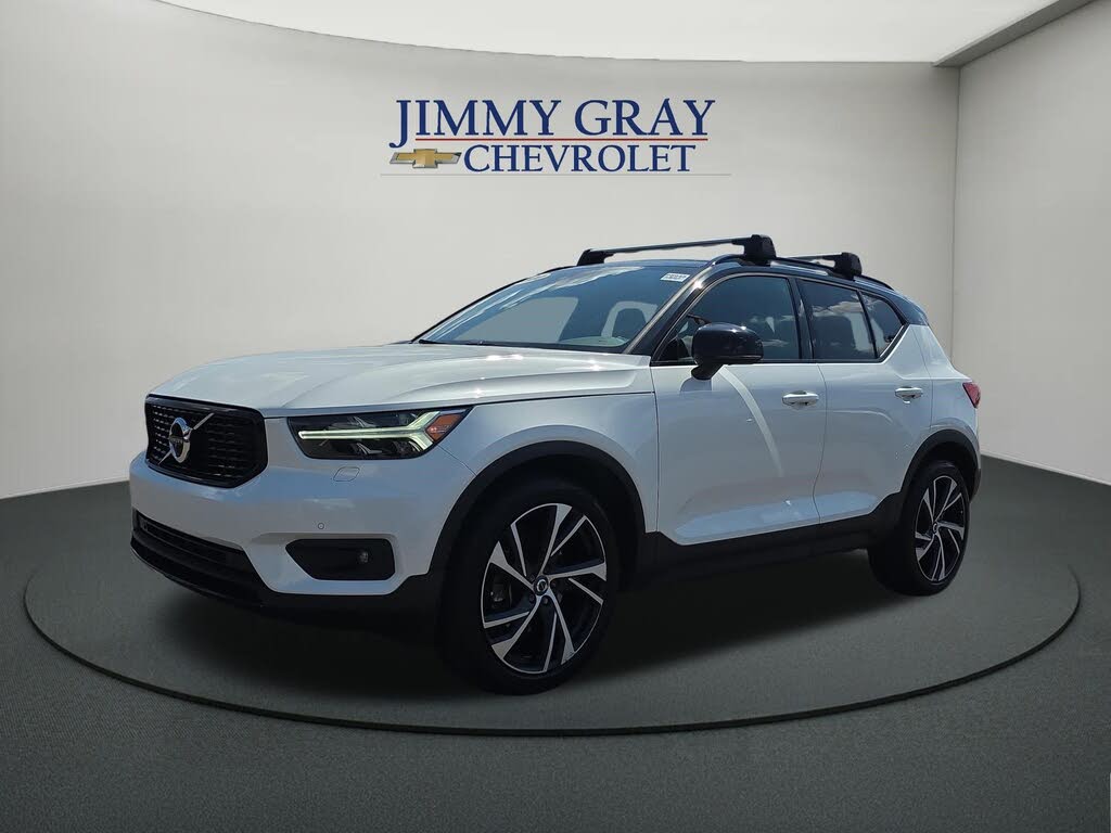 2020 Volvo XC40 T5 R-Design