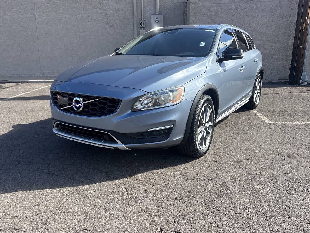 2018 Volvo V60 T5