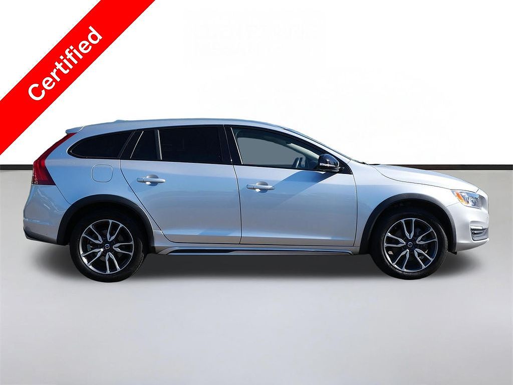 2018 Volvo V60 T5