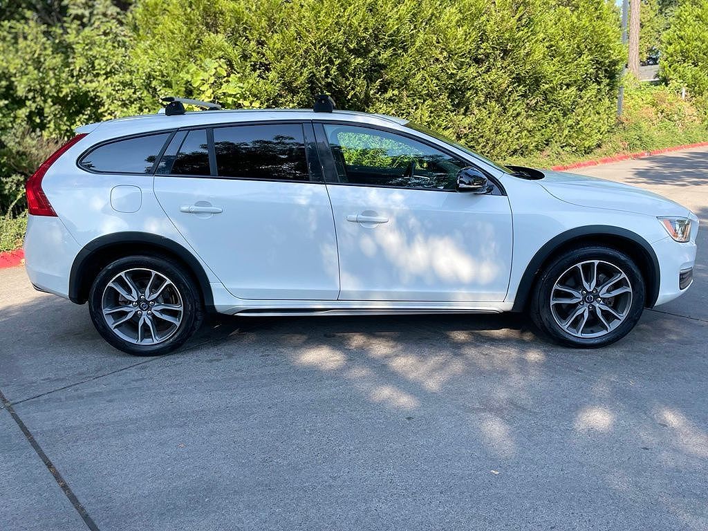 2015 Volvo V60 T5