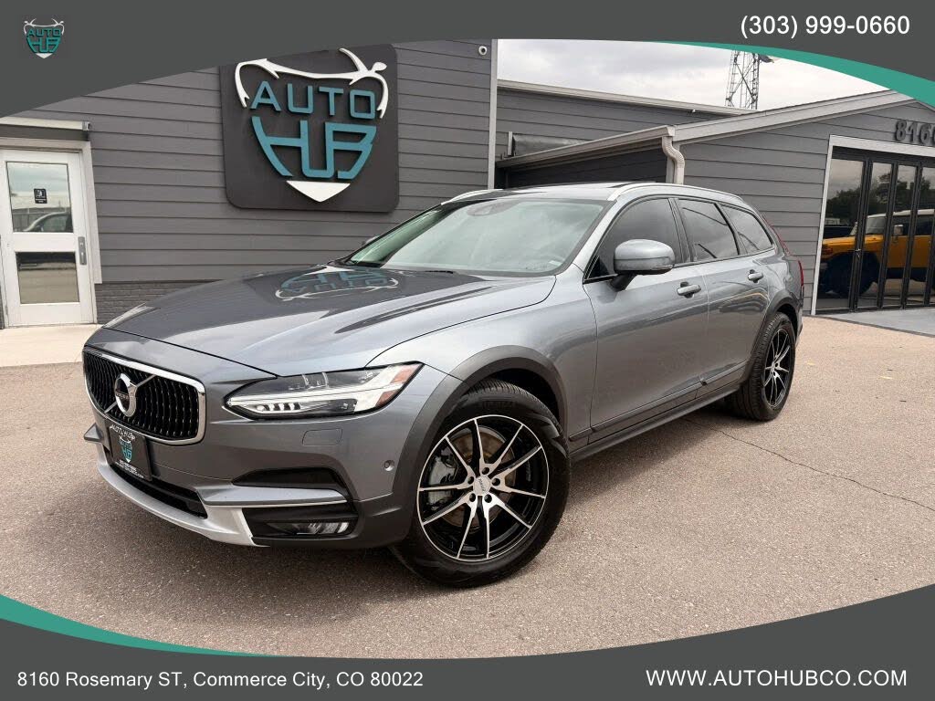 2020 Volvo V90 Cross Country T6